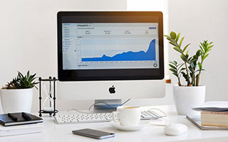 开云电竞中国-英超精彩逆转，关键战术调整助力胜利，英超战术分析